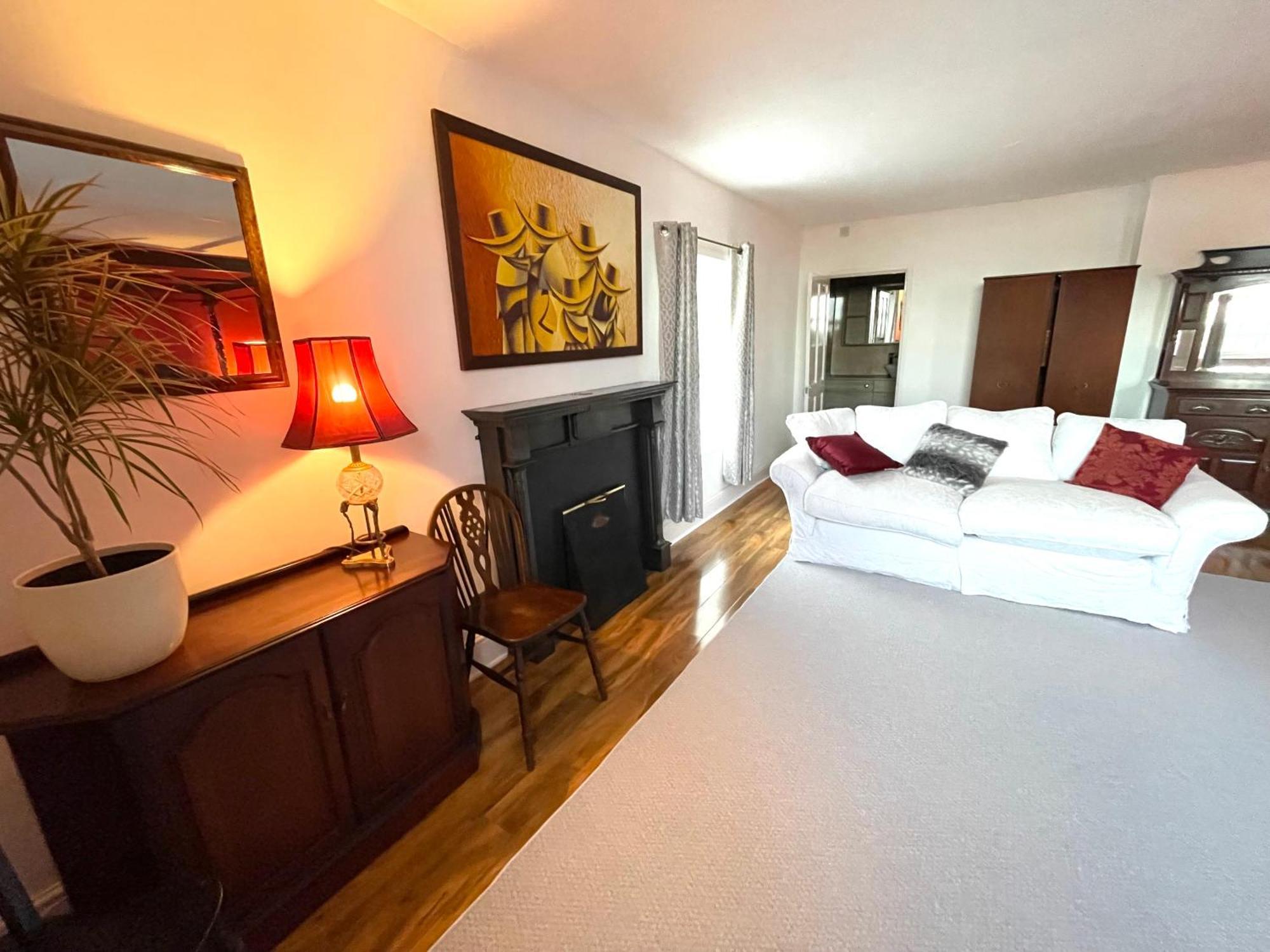 Spacious 3 Bedroom Garden Apartment In Snowdonia National Park Garndolbenmaen Exterior foto