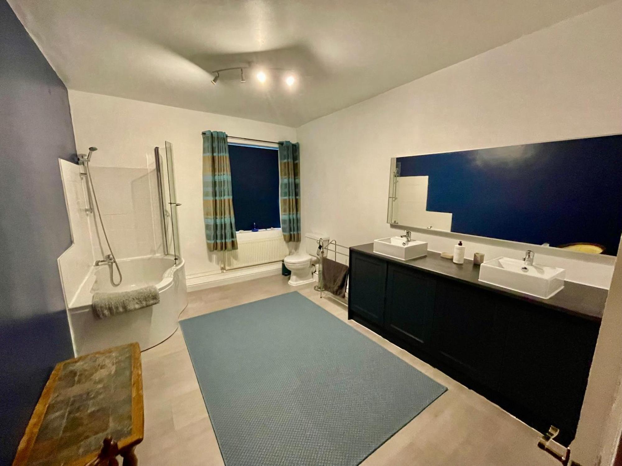Spacious 3 Bedroom Garden Apartment In Snowdonia National Park Garndolbenmaen Exterior foto